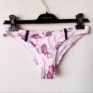 NWOT Oakley bikini bottoms